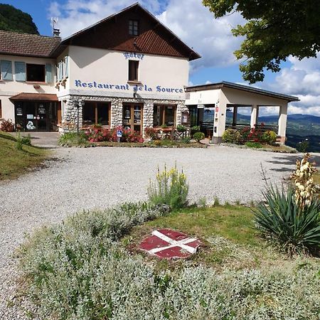 La Source Jacquet Depuis 1954 Hotel Et Studio Saint-Jean-de-Chevelu Εξωτερικό φωτογραφία